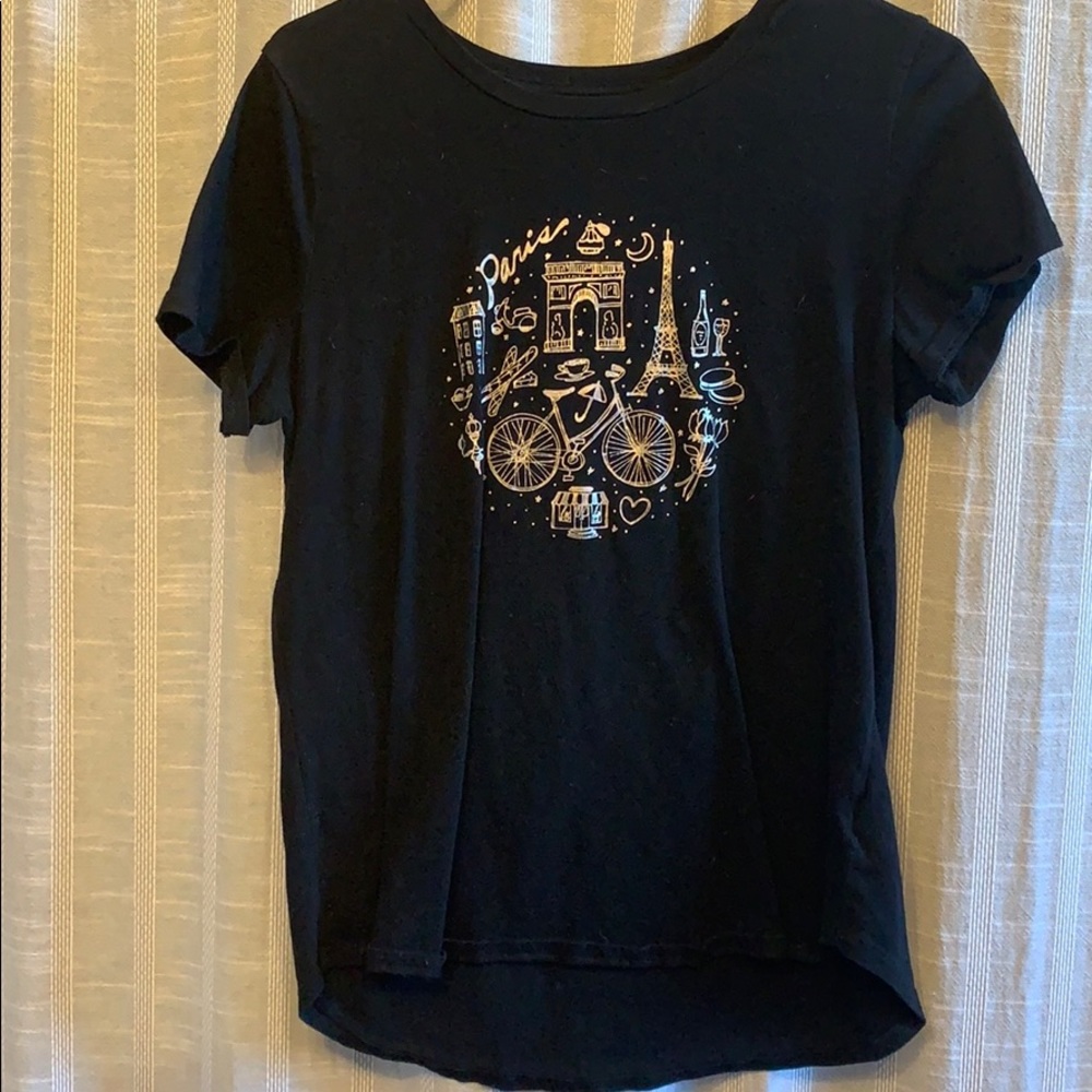 Graphic black tee